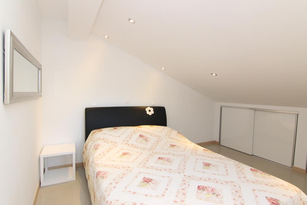 Apartment Pika Smokvina 2A Vinišće Quarto foto