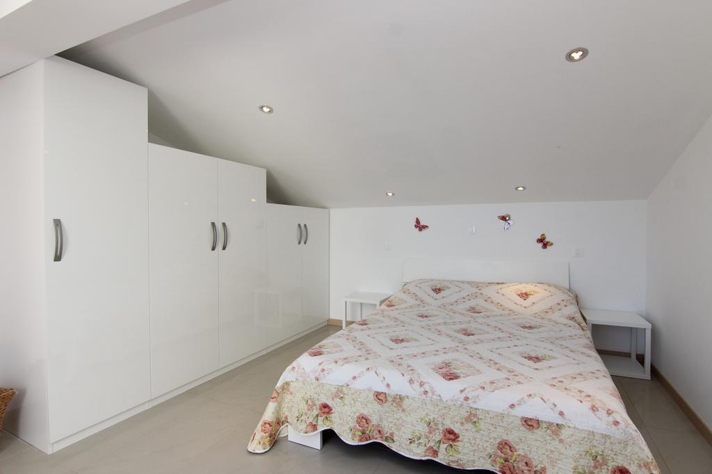 Apartment Pika Smokvina 2A Vinišće Quarto foto